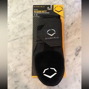 Evoshield New in box
left hand 
Retails $50